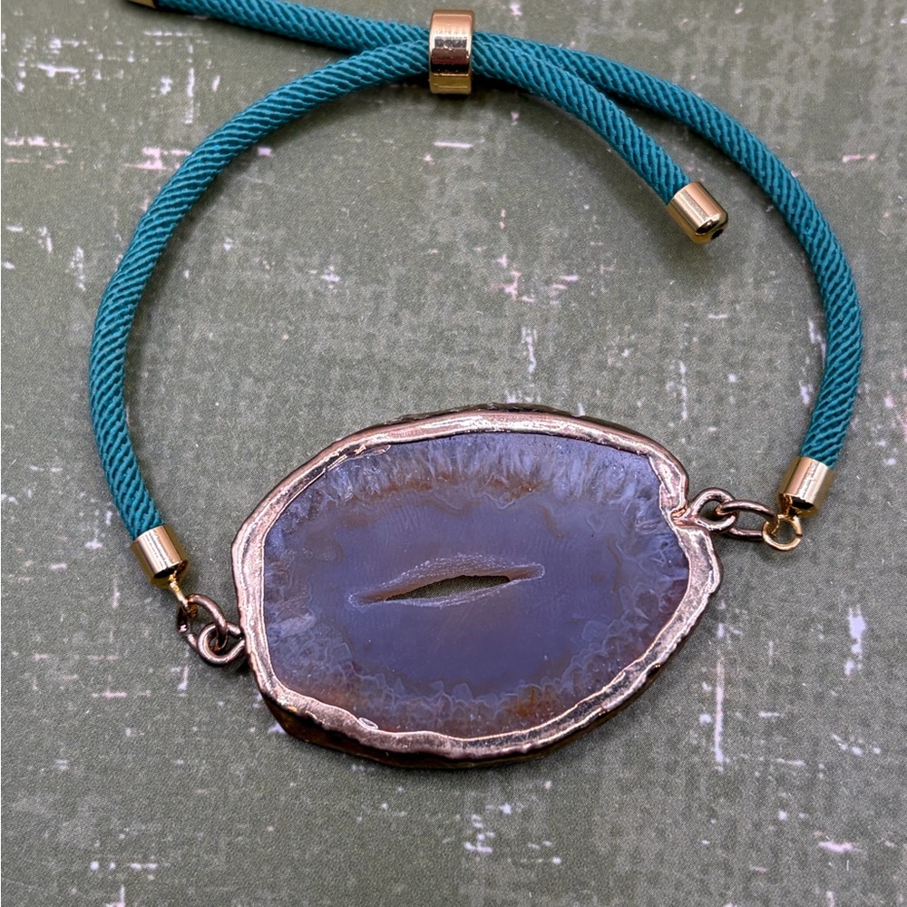 Teal Cord Agate Slice Bracelet with Gold Trim
